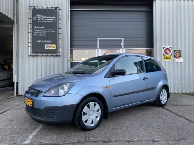 Ford Fiesta 1.3-8V Champion